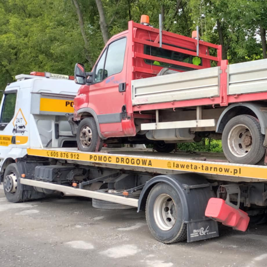 Laweta do transportu samochodów dostawczych do 8 ton